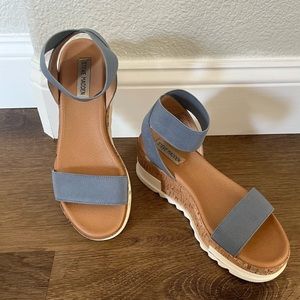 Steve Madden wedges